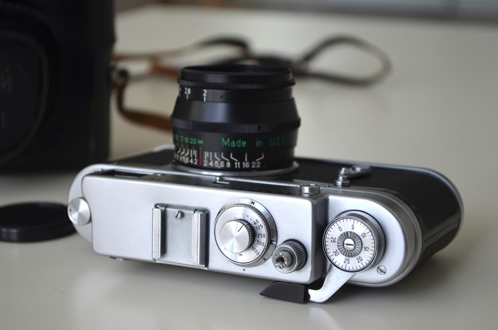 Zorki 4k Soviet Rangefinder Camera 35mm with Jupiter 8 2/50mm S/N 73711411 - Image 2