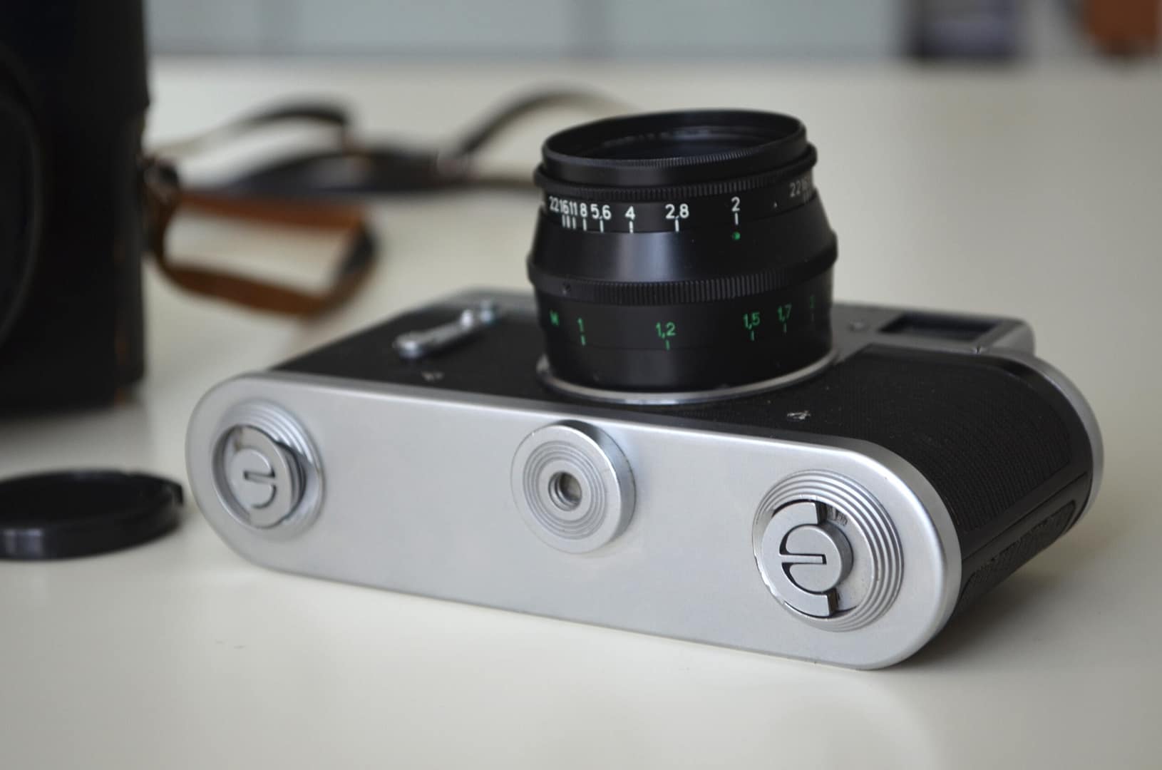 Zorki 4k Soviet Rangefinder Camera 35mm with Jupiter 8 2/50mm S/N 73711411 - Image 3