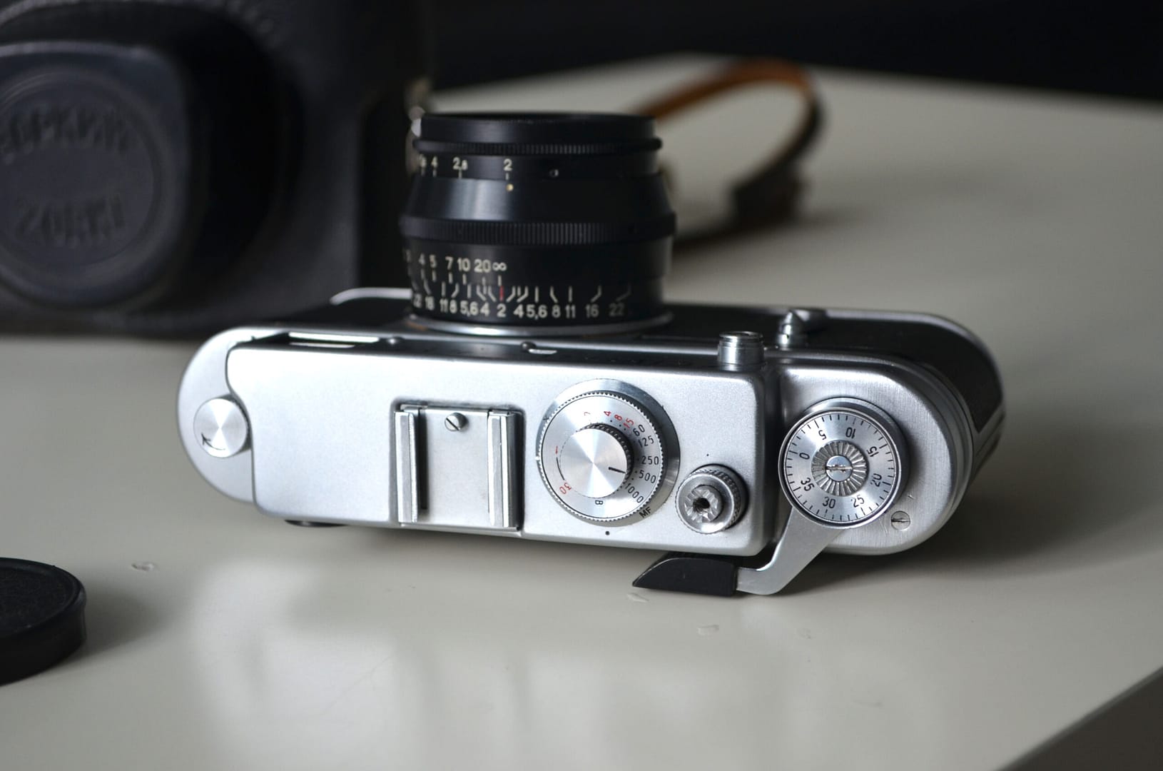 Zorki 4k Soviet Rangefinder Camera 35mm with Jupiter 8 2/50mm S/N 7371141 - Image 3