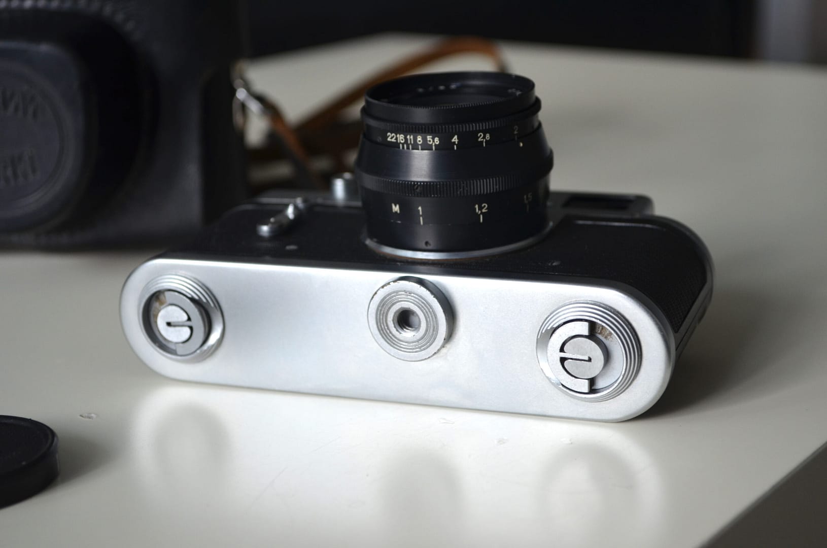 Zorki 4k Soviet Rangefinder Camera 35mm with Jupiter 8 2/50mm S/N 7371141 - Image 4