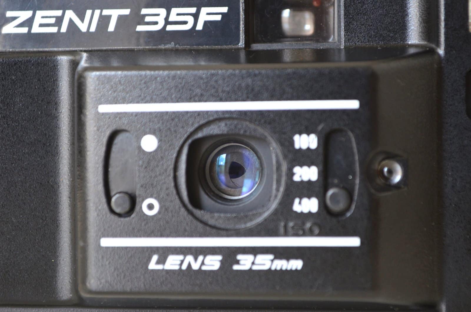 Zenit 35F 35mm Soviet Film Compact Camera s/n 8819635 - Image 3