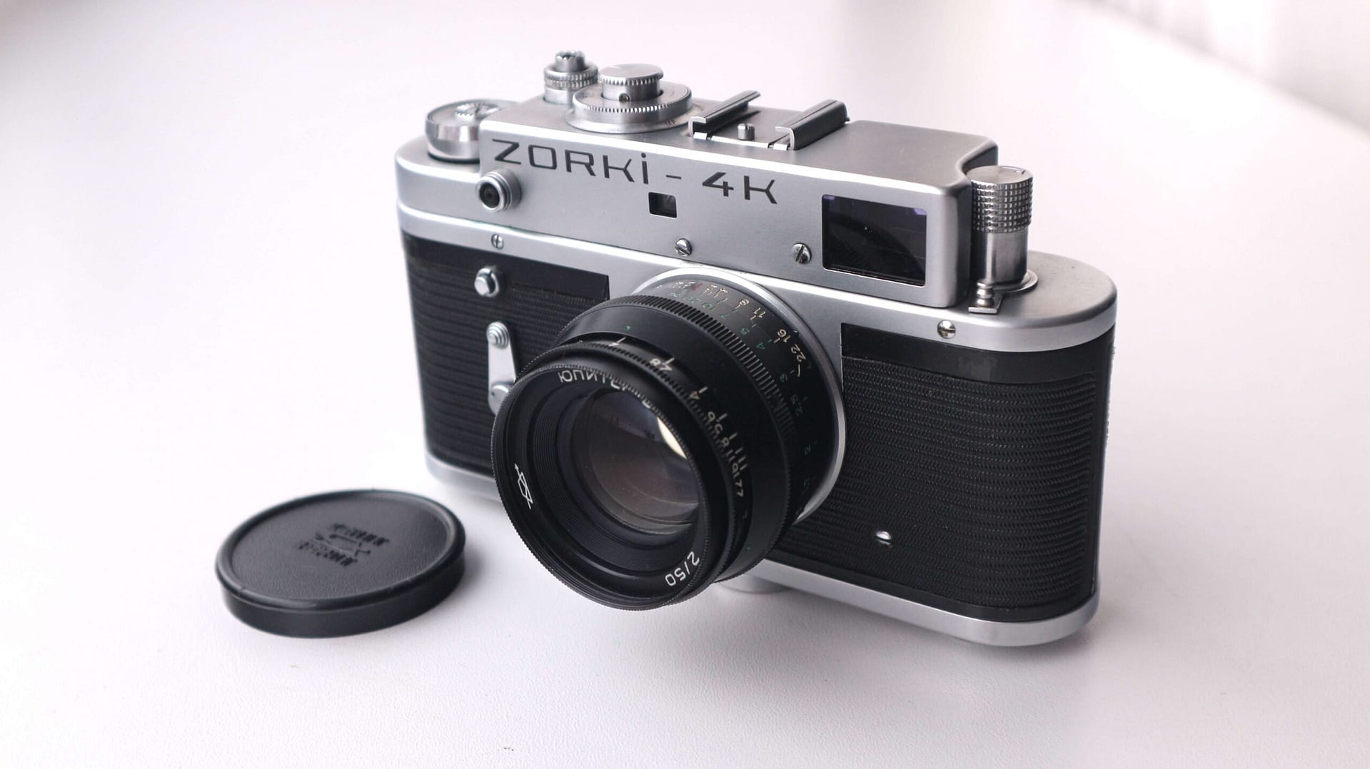 Zorki 4k Soviet Rangefinder Camera 35mm with Jupiter 8 2/50mm S/N 76735043