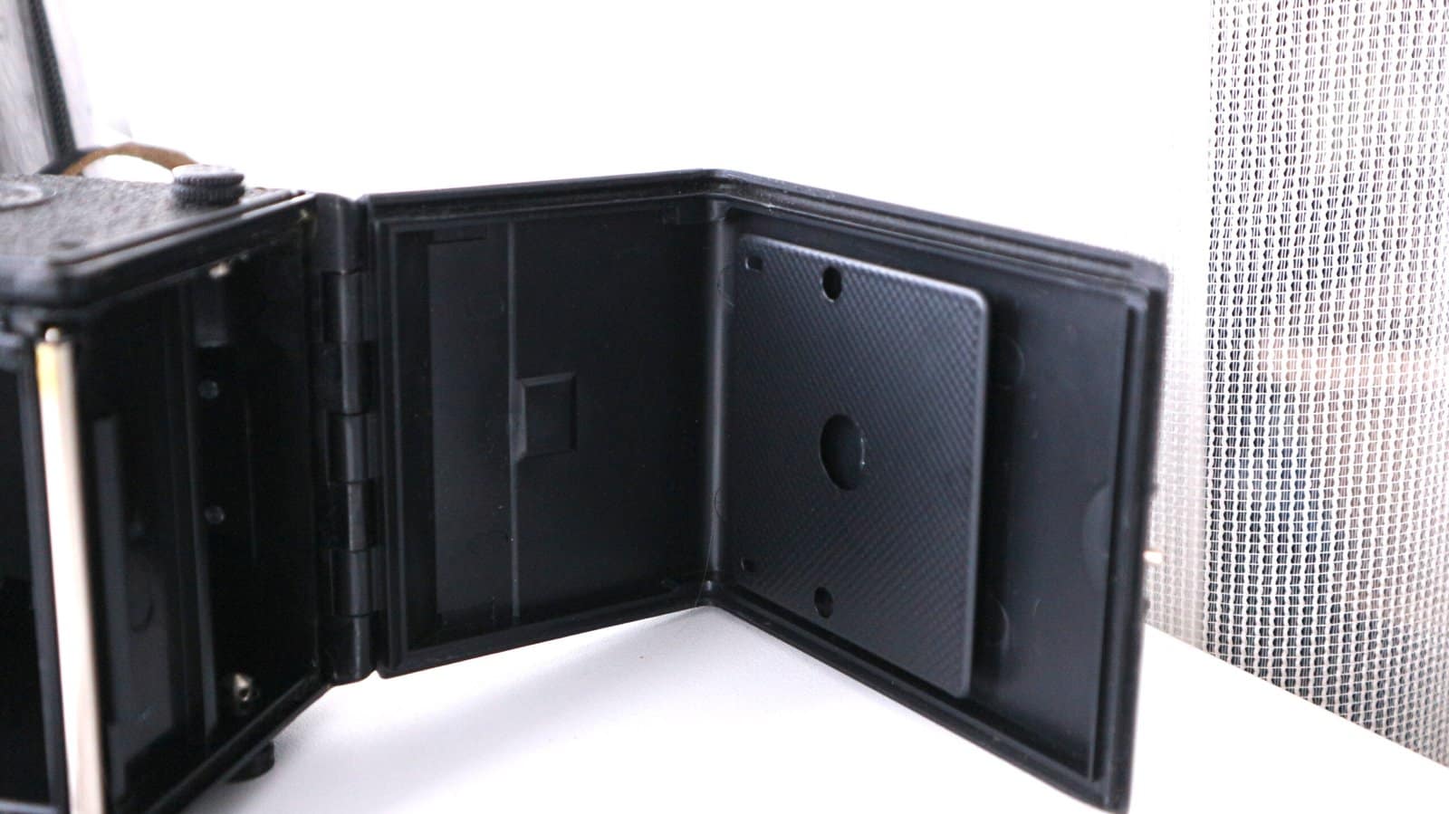 Lubitel 166 B LOMO TLR Camera Medium Format 6x6. S/N: 81710072 - Image 8