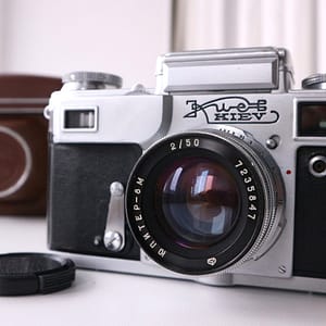 KIEV 4 35mm RF camera with Jupiter 8m 2/50mm lens s/n 7216394