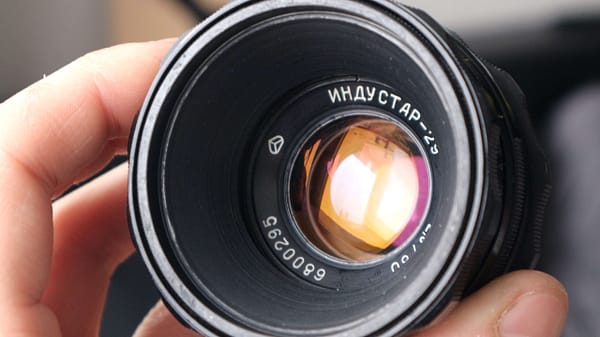 Rare Black Industar 29 2.8/80 lens for Salut Medium Format - Image 2