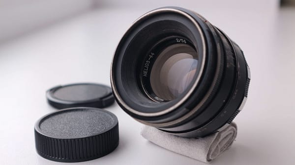Zebra Helios 44 f2 58mm m39 BelOMO Soviet lens S/N 7050764