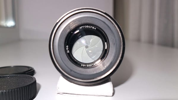 Zebra Helios 44 f2 58mm m39 BelOMO Soviet lens S/N 7050764 - Image 2
