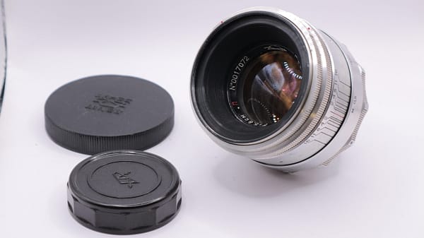 Rare HELIOS 44 Red P KMZ Lens M39 Silver 13 blades S/N 0017072