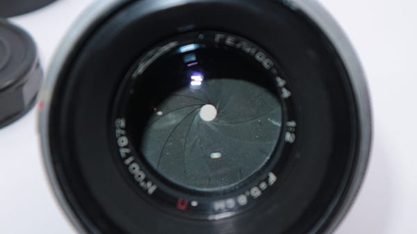 Rare HELIOS 44 Red P KMZ Lens M39 Silver 13 blades S/N 0017072 - Image 2