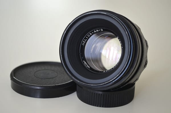KMZ Helios 44-2 f2/58mm m42 SLR Soviet lens S/N 7137086