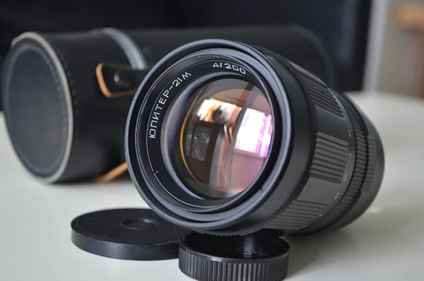 Jupiter 21m 4/200mm m42 Soviet telephoto lens s/n 84016542