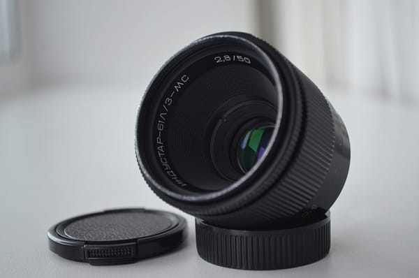 Industar 61 L/Z 2.8/50mm Slr Soviet lens M42 S/N 824325