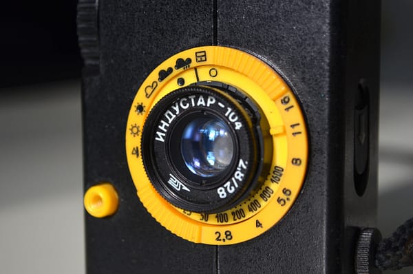 Agat 18K BelOMO half-frame 35mm Industar-104 2.8/28mm lens S/N 9088639 - Image 2