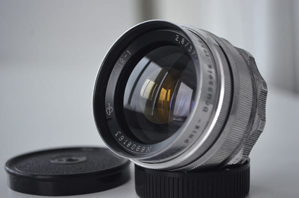 Silver Mir 1 2,8/37mm Brussel soviet wide angle lens m42 S/N 6908163