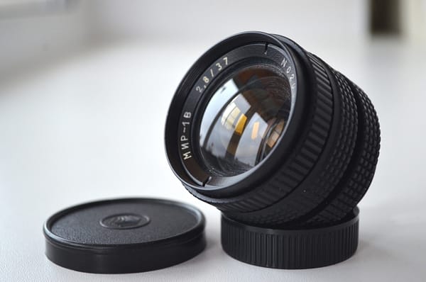 Mir 1B Soviet 37 mm f2.8 wide angle lens m42 s/n: 02002036