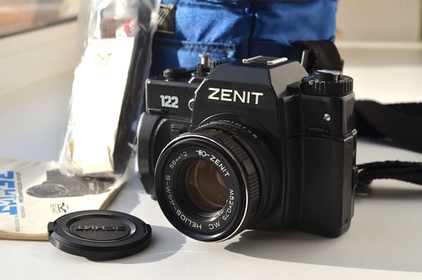 Zenit 122 Soviet 35mm SLR Camera with Helios 44m-6 2/58mm M42 - Image 2