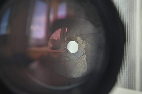 Jupiter 21m 4/200mm m42 Soviet telephoto lens s/n 84023538 - Image 2