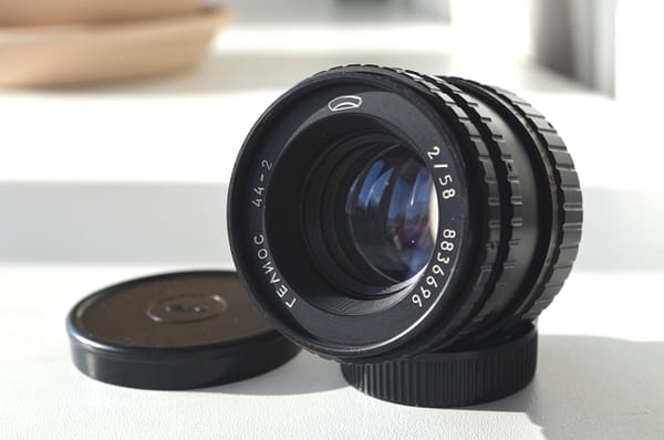Helios 44-2 f2 58mm m42 BelOMO Soviet lens S/N 8836696