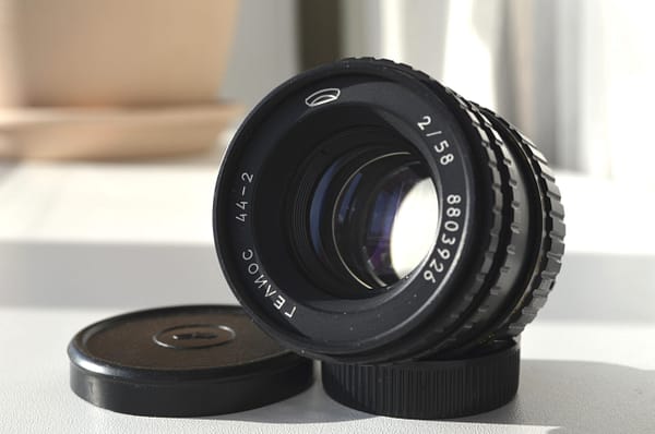 Helios 44-2 f2 58mm m42 BelOMO Soviet lens S/N 8803926
