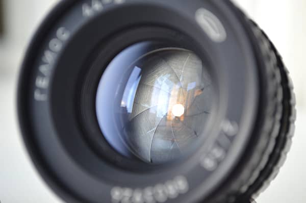 Helios 44-2 f2 58mm m42 BelOMO Soviet lens S/N 8803926 - Image 2