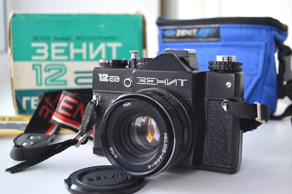 Zenit 12SD (12XP) Soviet 35mm SLR Camera with Helios 44m-4 2/58mm Lens M42