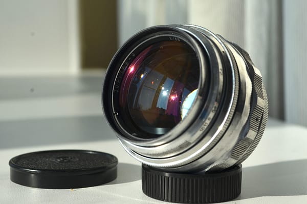 Silver JUPITER 9 85mm f/2 LZOS SLR lens m39/M42 s/n 6606876