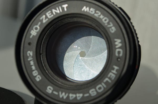 MC Helios 44m-5 f2/58mm m42 Soviet lens S/N 91233895 - Image 2